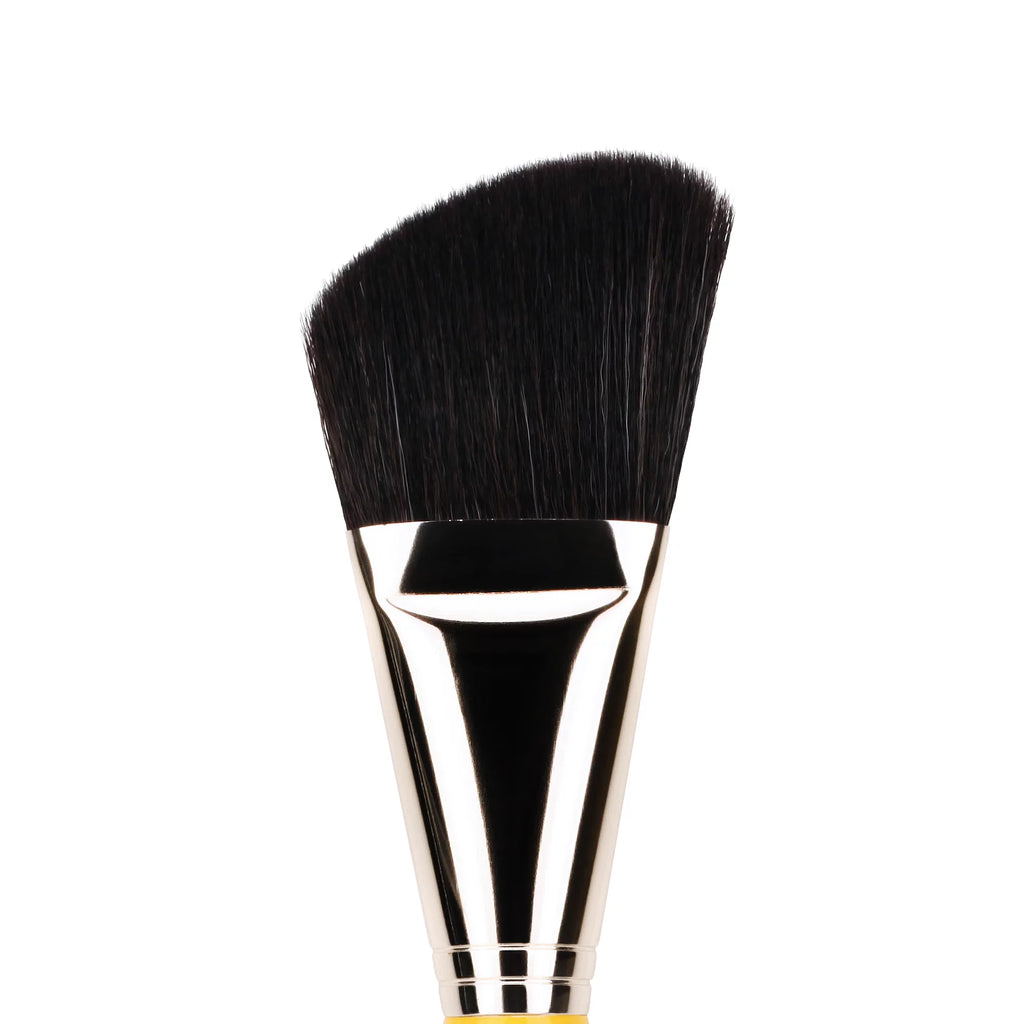 Angled Face Makeup Brush X7361