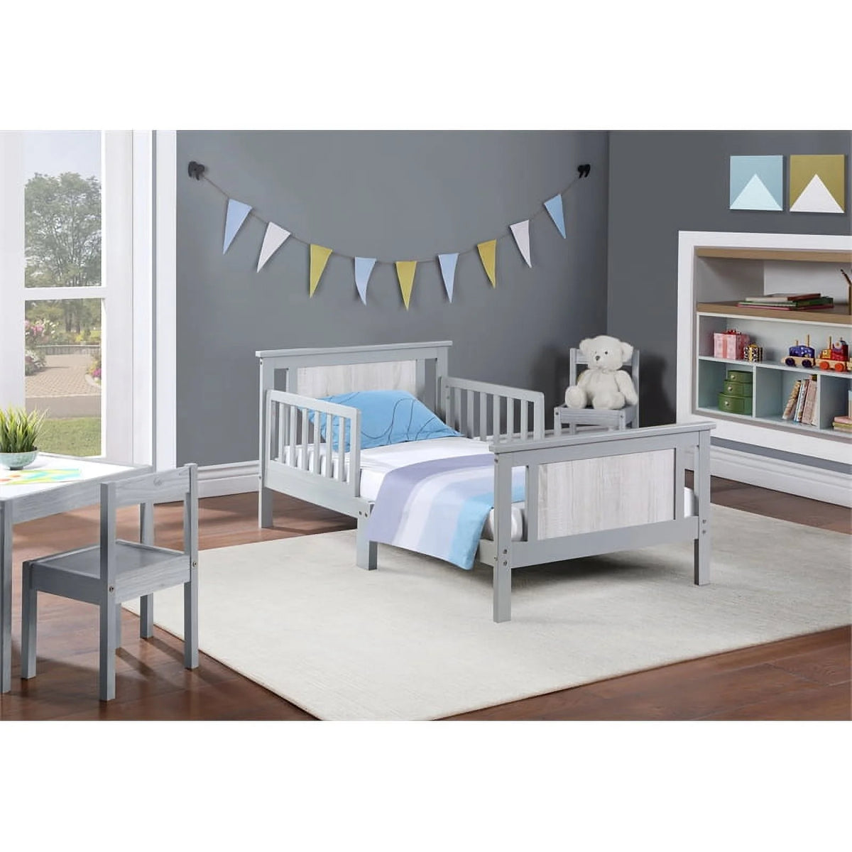 Black Vintage Walnut Wood Reversible Toddler Bed U6726