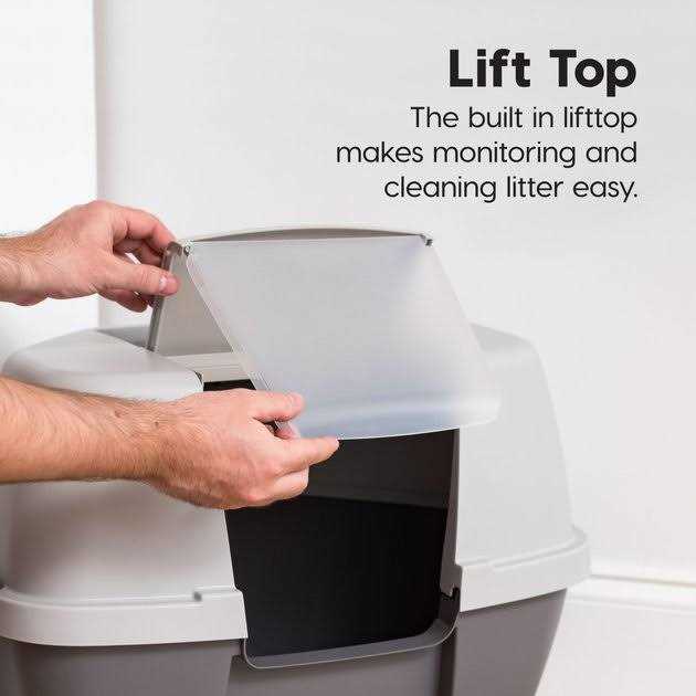 Hooded Cat Litter Box with Scoop O816490