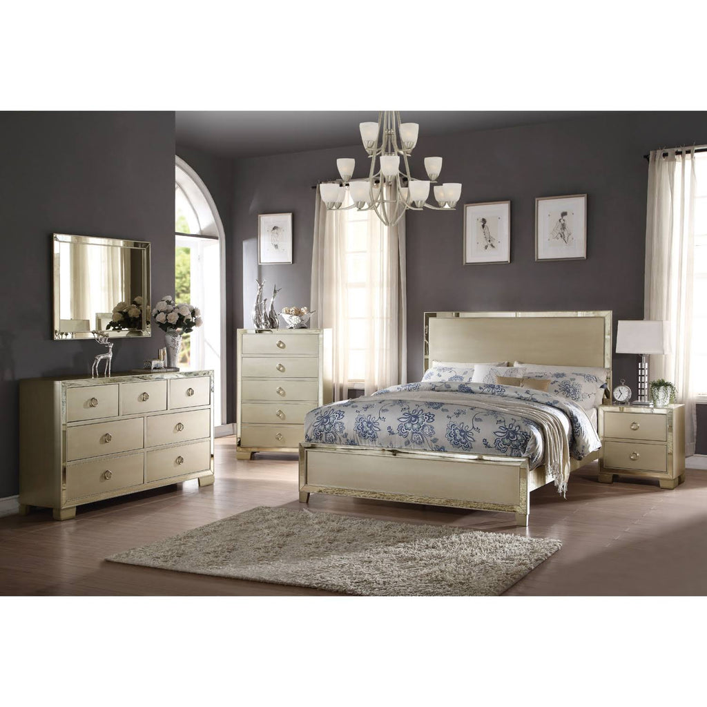 Champagne Eastern King Bed I2000
