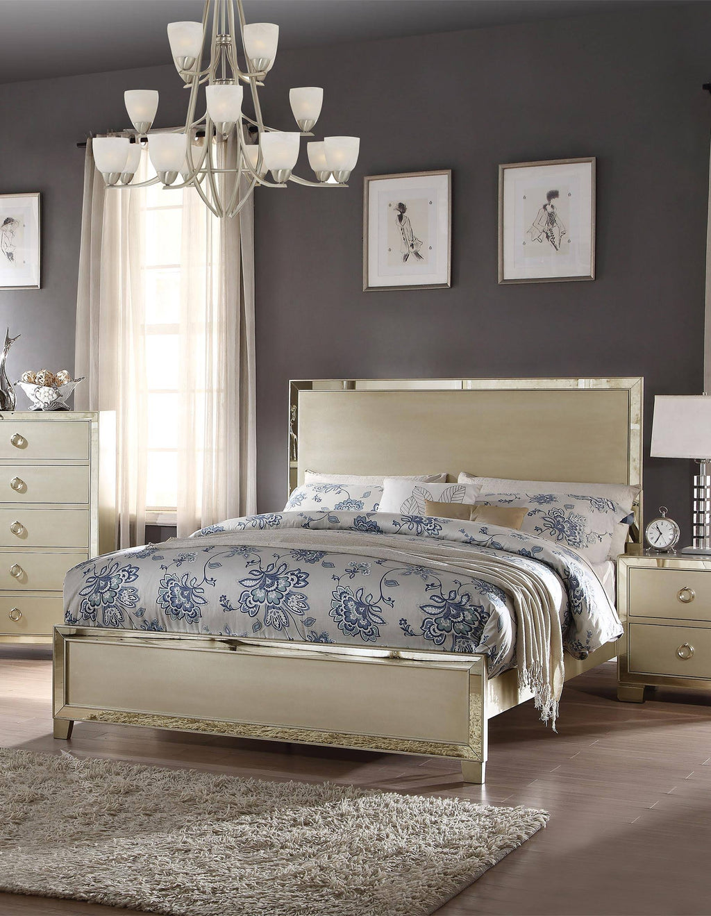 Champagne Eastern King Bed I2000